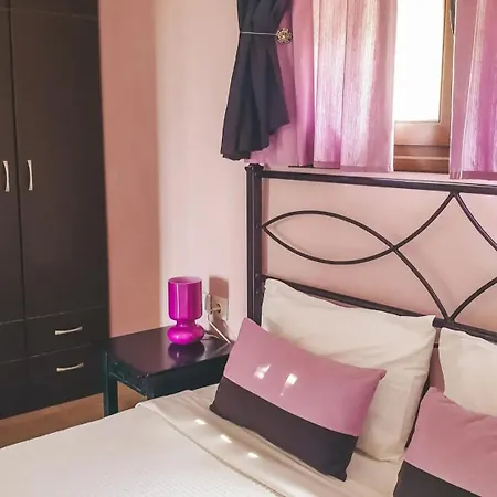 Aroma Studios&apartments 2 3* Вурвуру