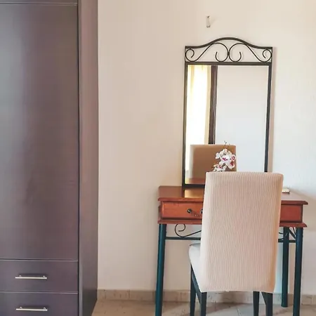 Aroma Studios&apartments 2 Aparthotel 3*