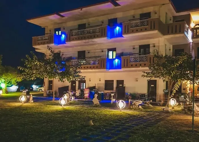 アパートホテル Aroma Studios&apartments 2 3*