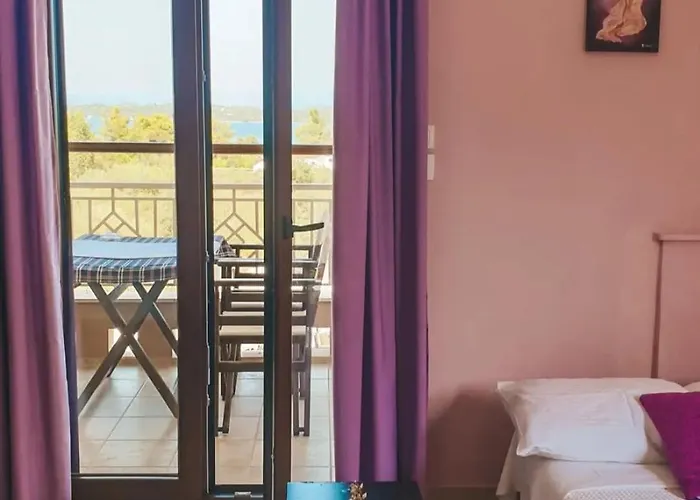 アパートホテル Aroma Studios&apartments 2 3*